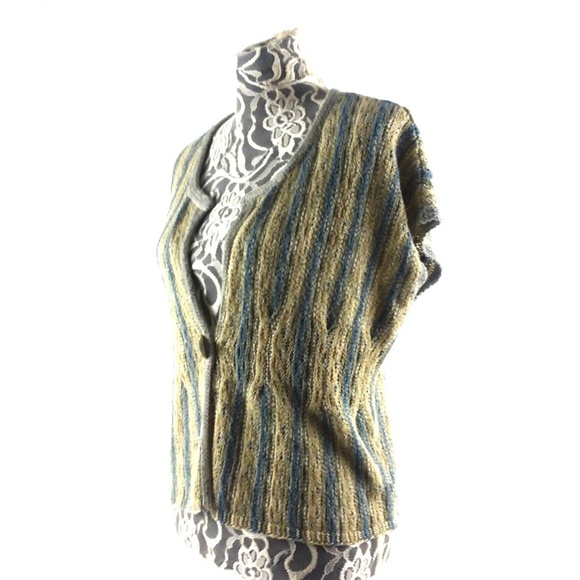 NIC + ZOE Fitted Knit Sweater Vest - Picture 2 of 8